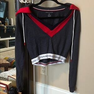 Tommy Hilfiger Women's Red and Black Hoodie